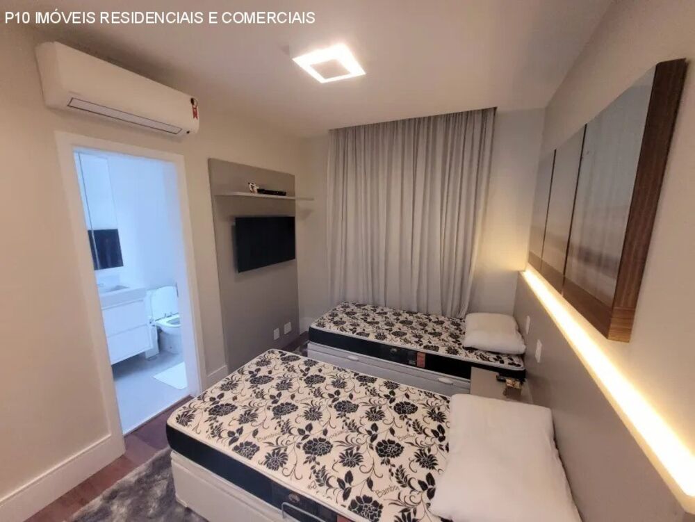 Cobertura à venda com 4 quartos, 300m² - Foto 28