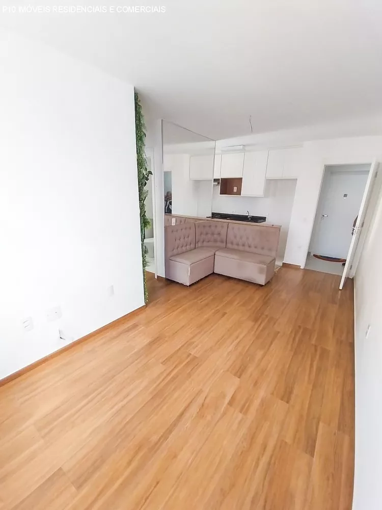 Apartamento à venda com 2 quartos, 45m² - Foto 3