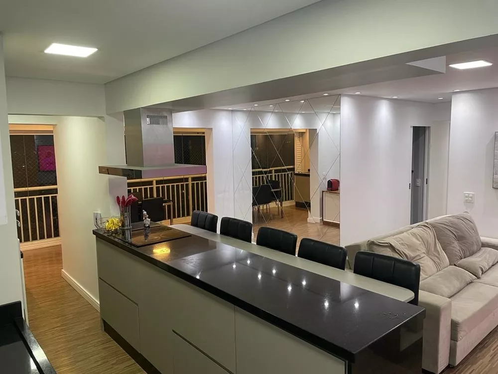 Apartamento à venda com 3 quartos, 96m² - Foto 3