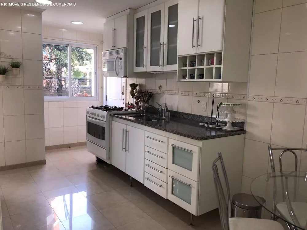 Apartamento à venda com 3 quartos, 135m² - Foto 8