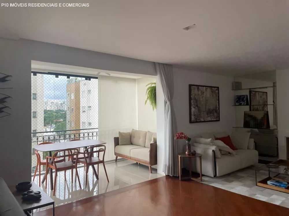 Apartamento à venda com 3 quartos, 200m² - Foto 5