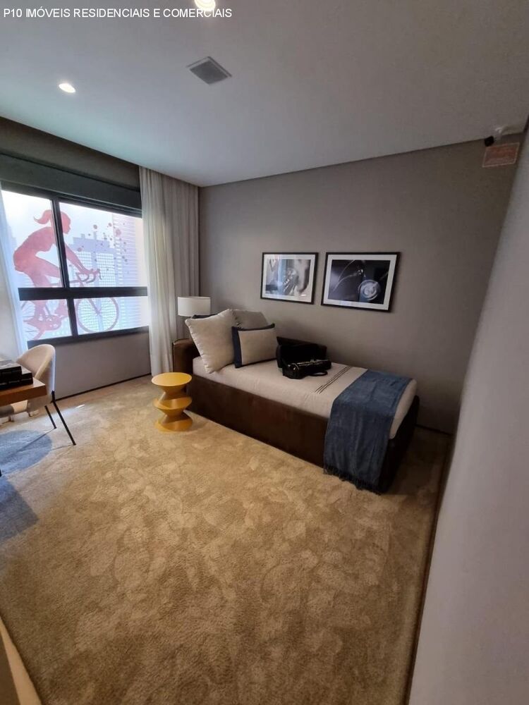 Apartamento, 3 quartos, 240 m² - Foto 2