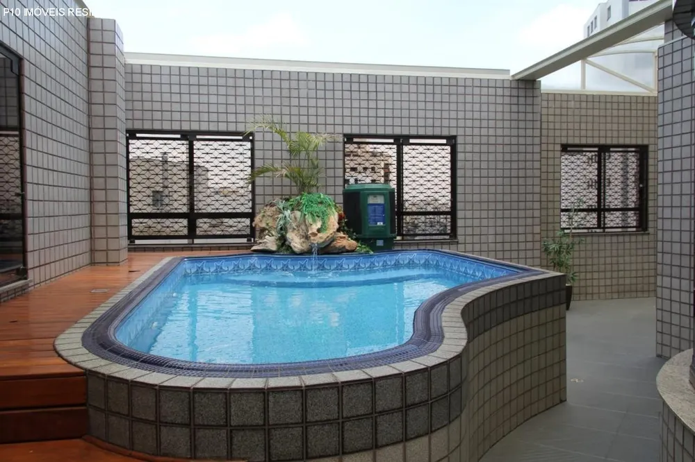 Cobertura, 3 quartos, 320 m² - Foto 1