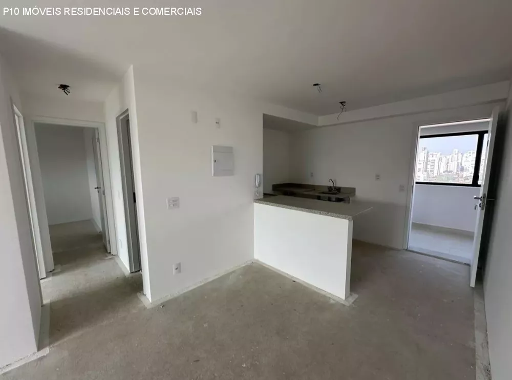 Apartamento à venda com 2 quartos, 68m² - Foto 3