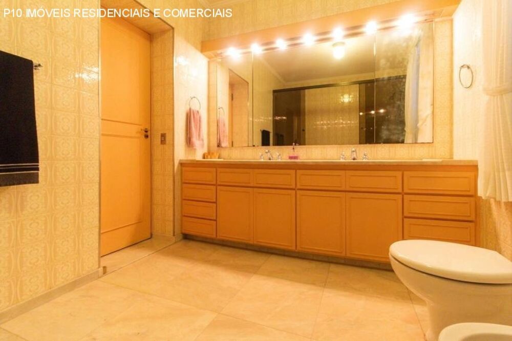 Apartamento, 3 quartos, 280 m² - Foto 1