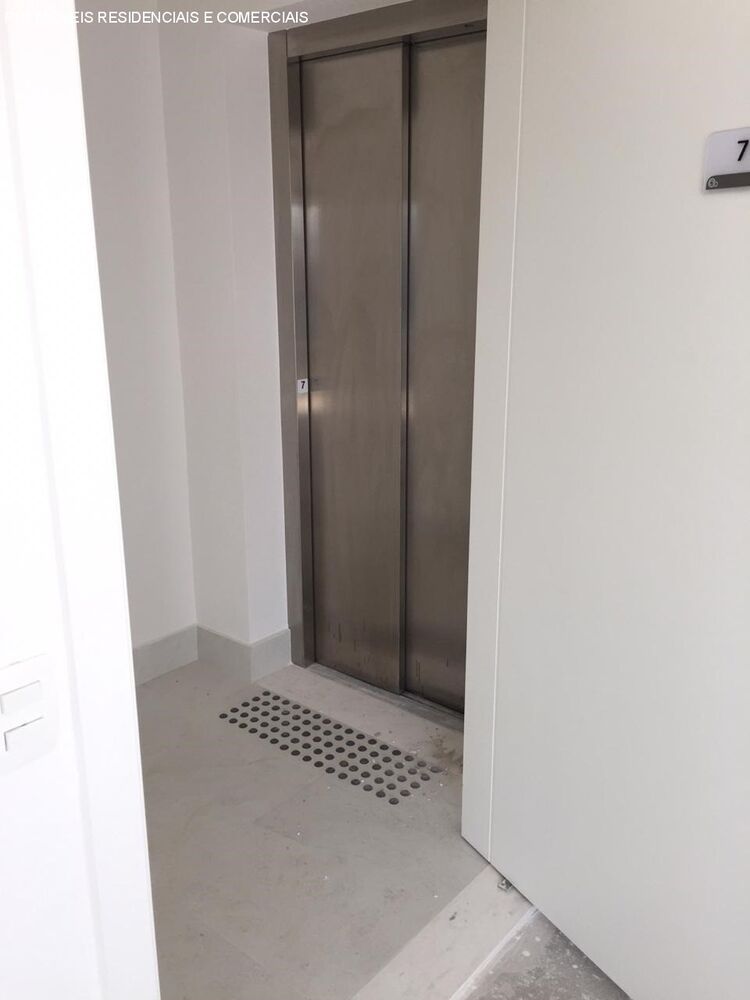 Apartamento, 3 quartos, 192 m² - Foto 2