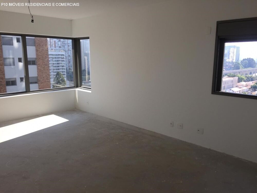 Apartamento, 3 quartos, 192 m² - Foto 1