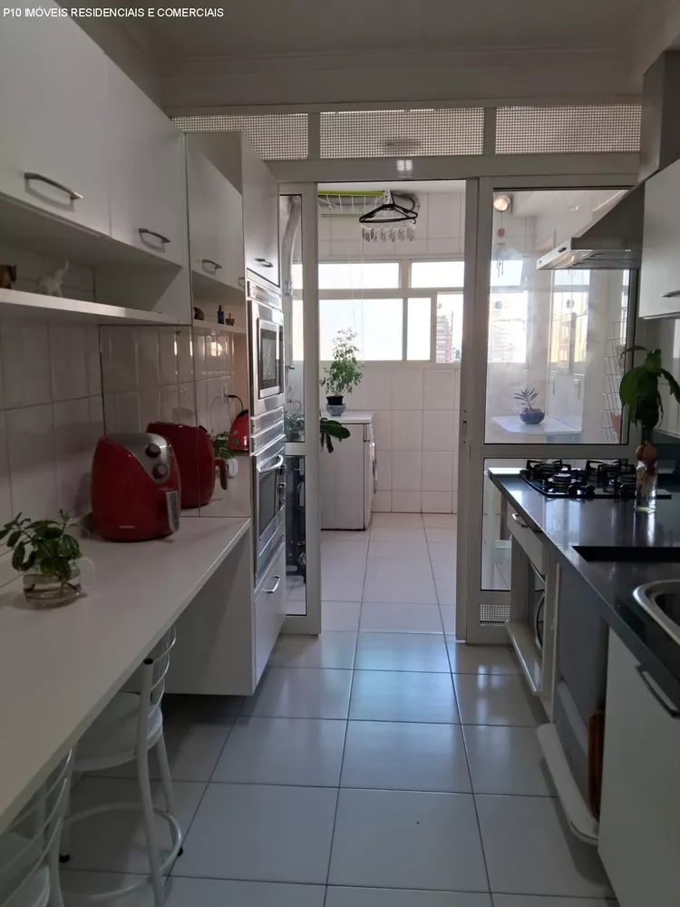 Apartamento à venda com 3 quartos, 110m² - Foto 7