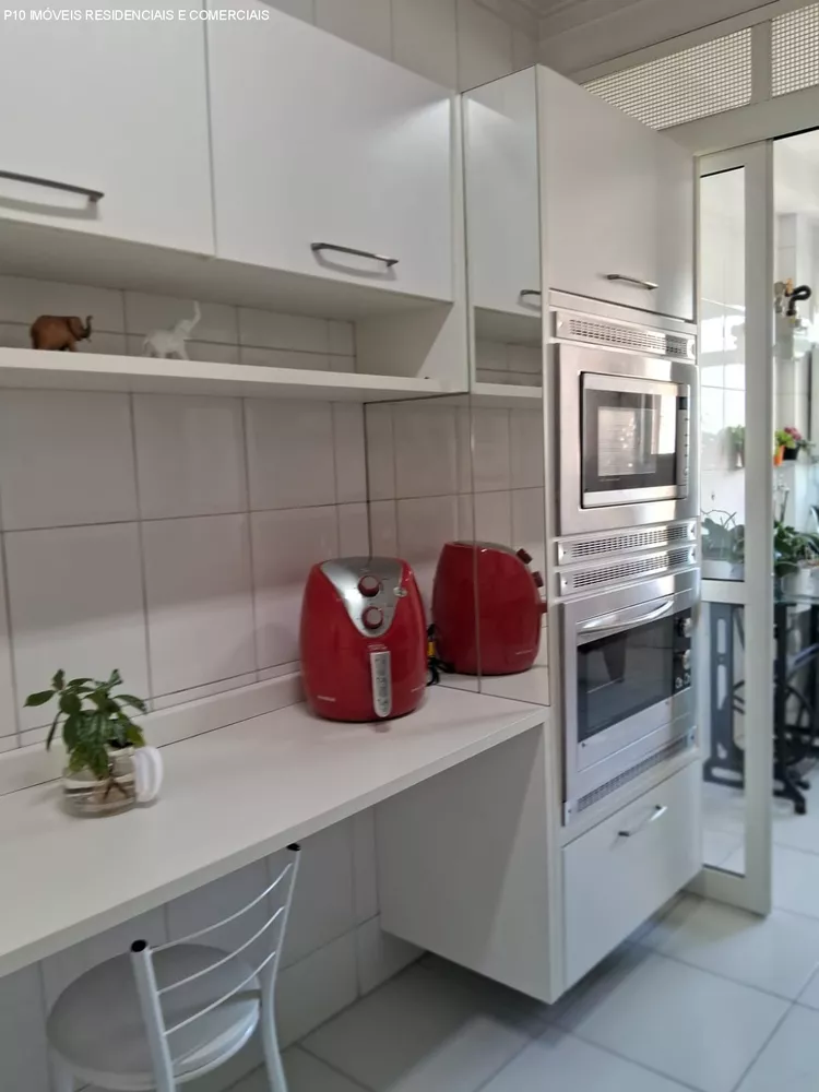 Apartamento à venda com 3 quartos, 110m² - Foto 8