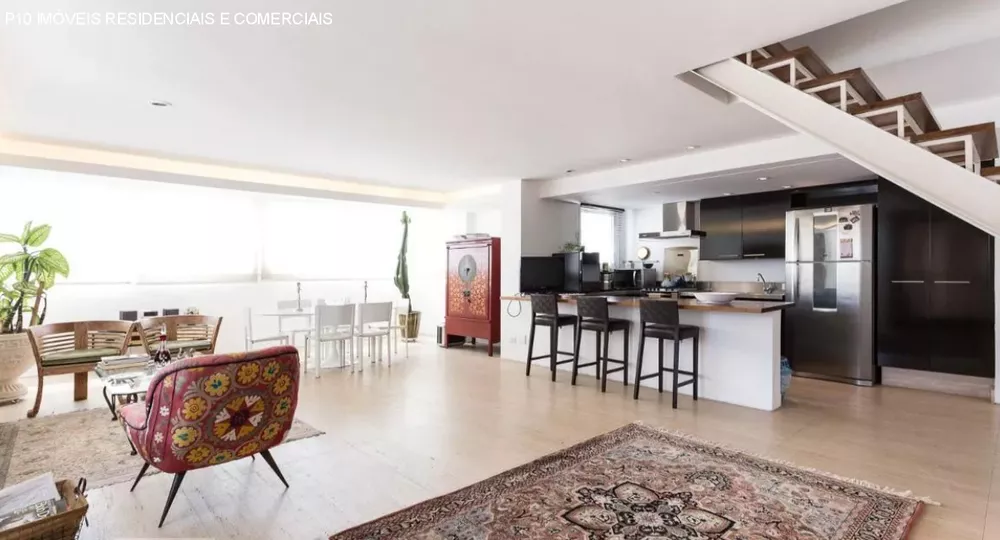 Cobertura à venda com 3 quartos, 180m² - Foto 1