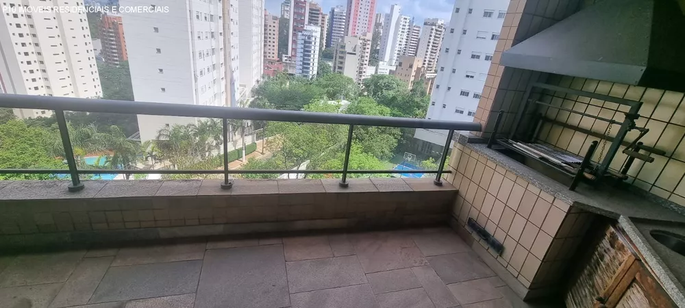 Apartamento à venda com 4 quartos, 326m² - Foto 8