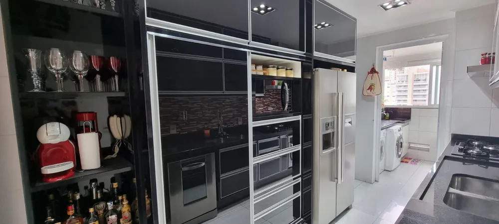 Apartamento, 3 quartos, 138 m² - Foto 1