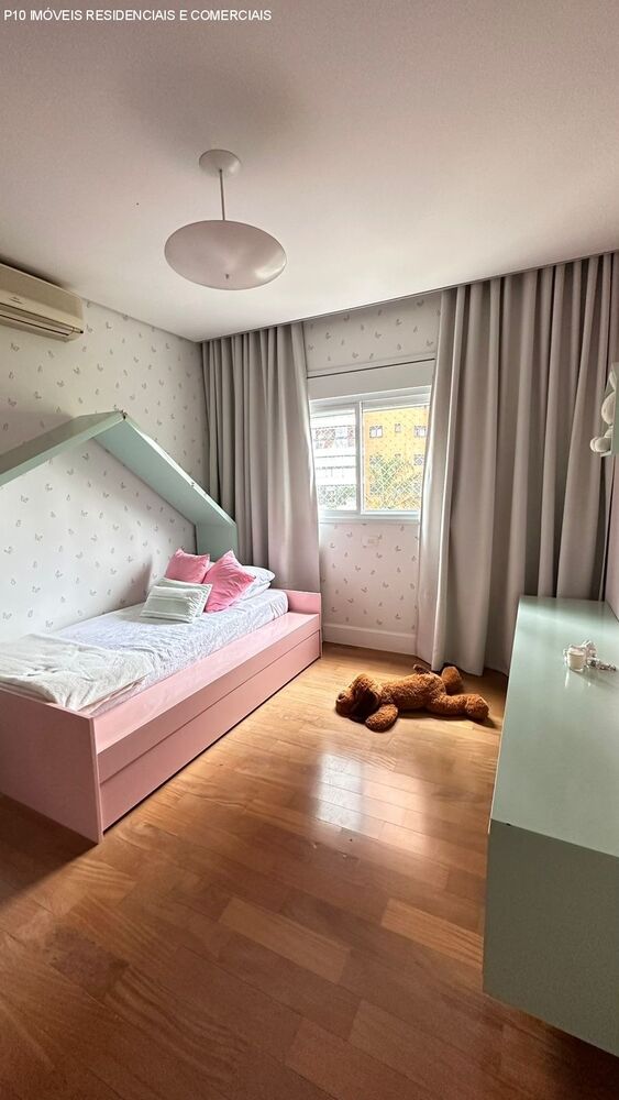 Apartamento, 3 quartos, 247 m² - Foto 1