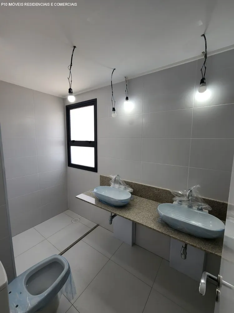 Apartamento, 3 quartos, 162 m² - Foto 2