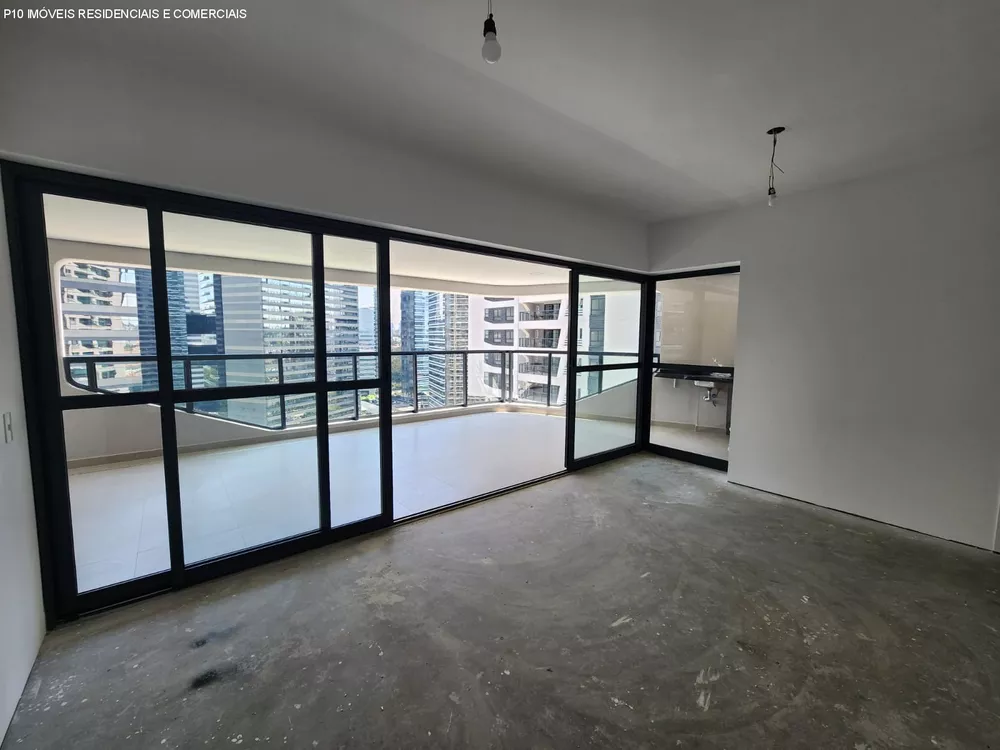 Apartamento à venda com 3 quartos, 162m² - Foto 1