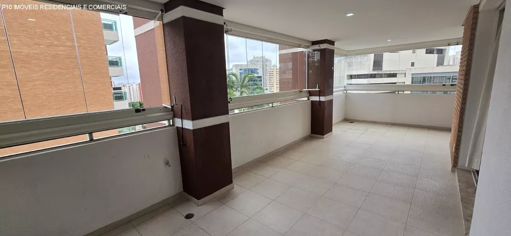 Apartamento à venda com 4 quartos, 261m² - Foto 4