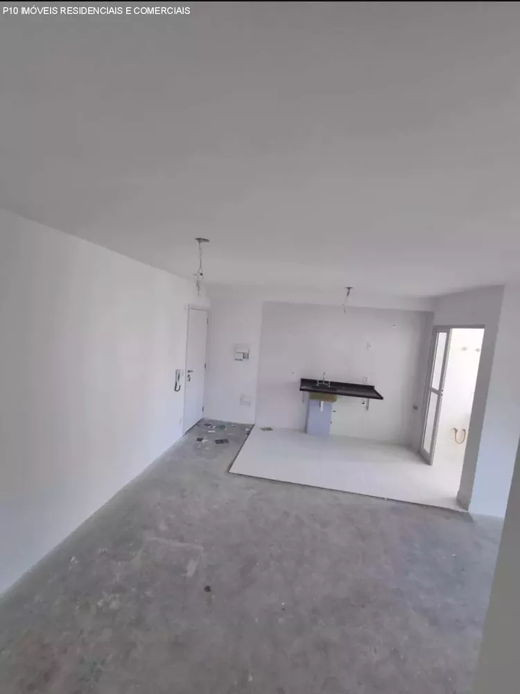 Apartamento à venda com 3 quartos, 85m² - Foto 3