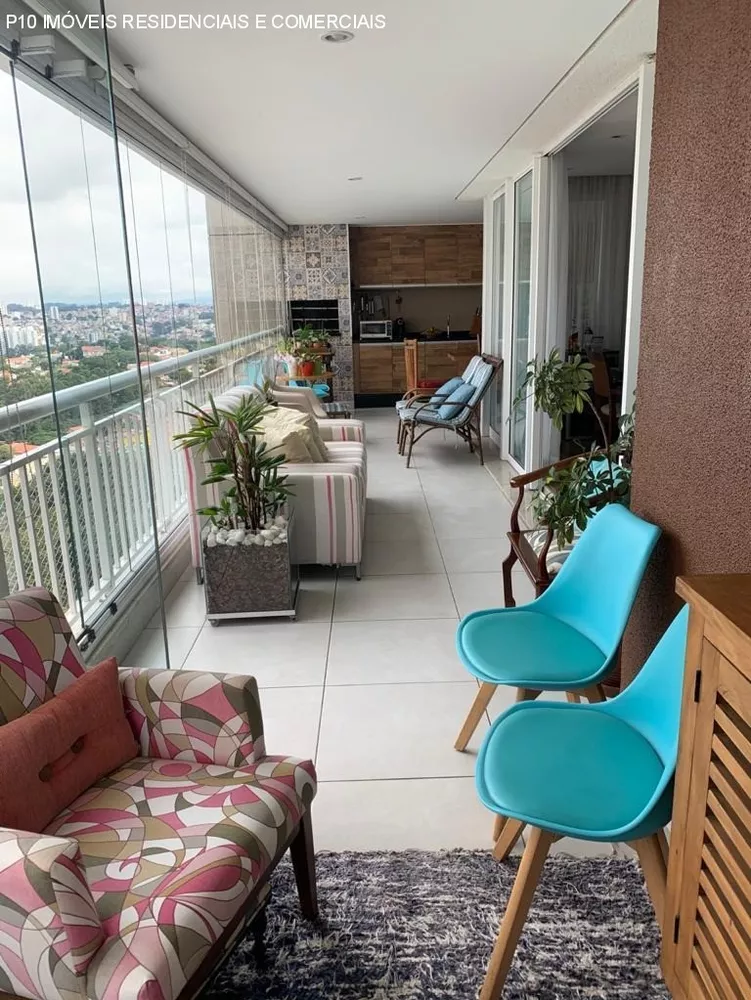 Apartamento à venda com 3 quartos, 177m² - Foto 2