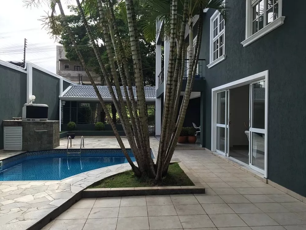 Casa de Condomínio à venda com 3 quartos, 400m² - Foto 4