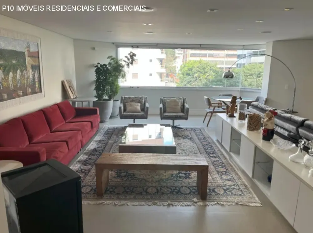 Apartamento, 3 quartos, 232 m² - Foto 1