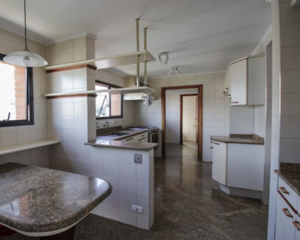 Apartamento, 4 quartos, 198 m² - Foto 1