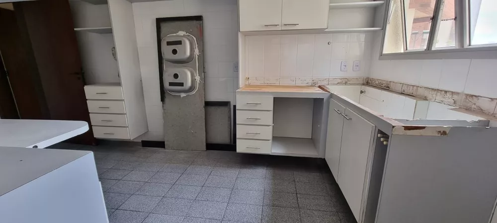 Apartamento à venda com 4 quartos, 173m² - Foto 7