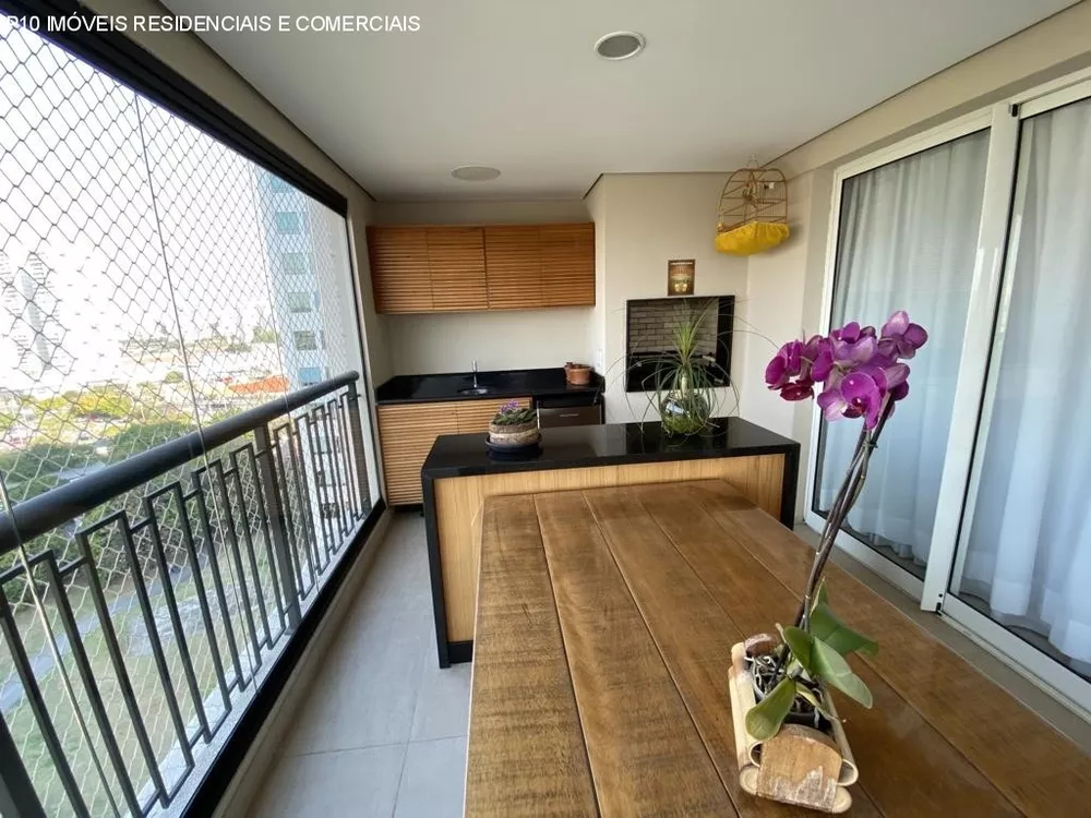 Apartamento à venda com 3 quartos, 160m² - Foto 2