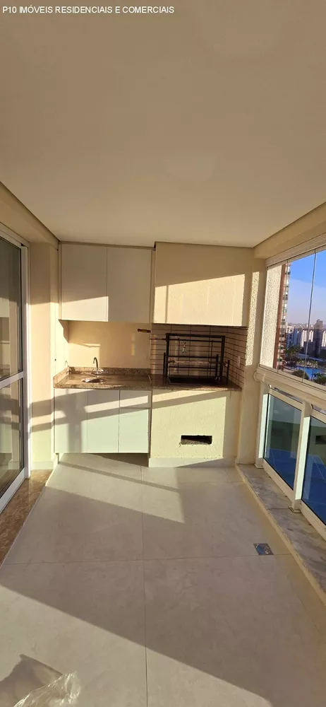 Apartamento à venda com 3 quartos, 177m² - Foto 5