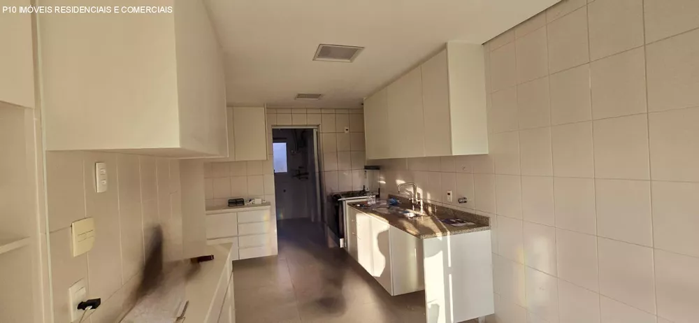 Apartamento à venda com 3 quartos, 177m² - Foto 12