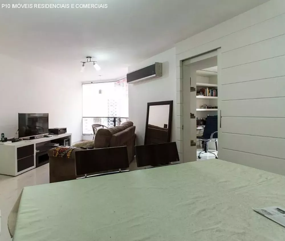 Apartamento à venda com 3 quartos, 105m² - Foto 17