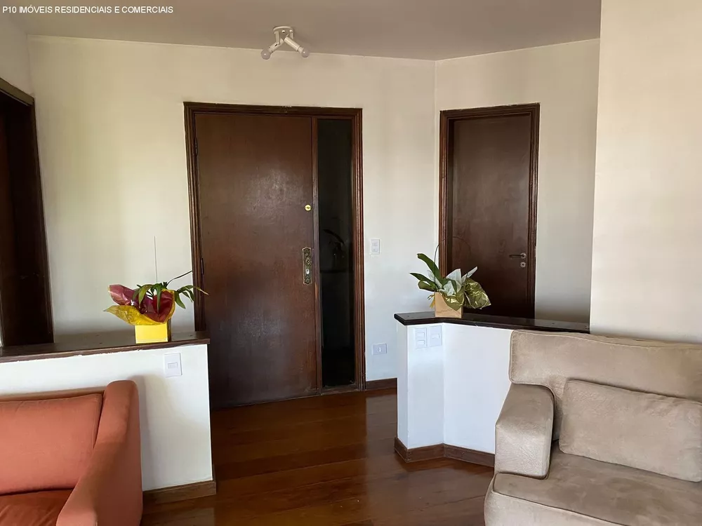 Apartamento à venda com 4 quartos, 209m² - Foto 6