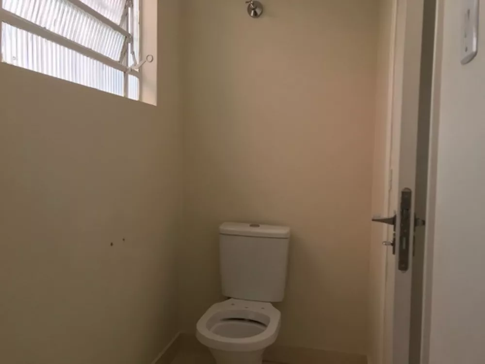 Sobrado à venda com 3 quartos, 200m² - Foto 4