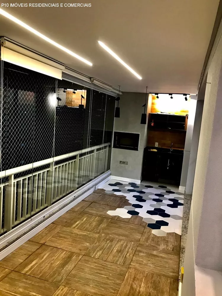 Apartamento à venda com 3 quartos, 128m² - Foto 1