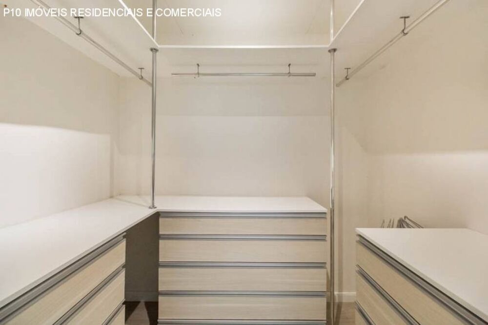 Apartamento, 3 quartos, 130 m² - Foto 1