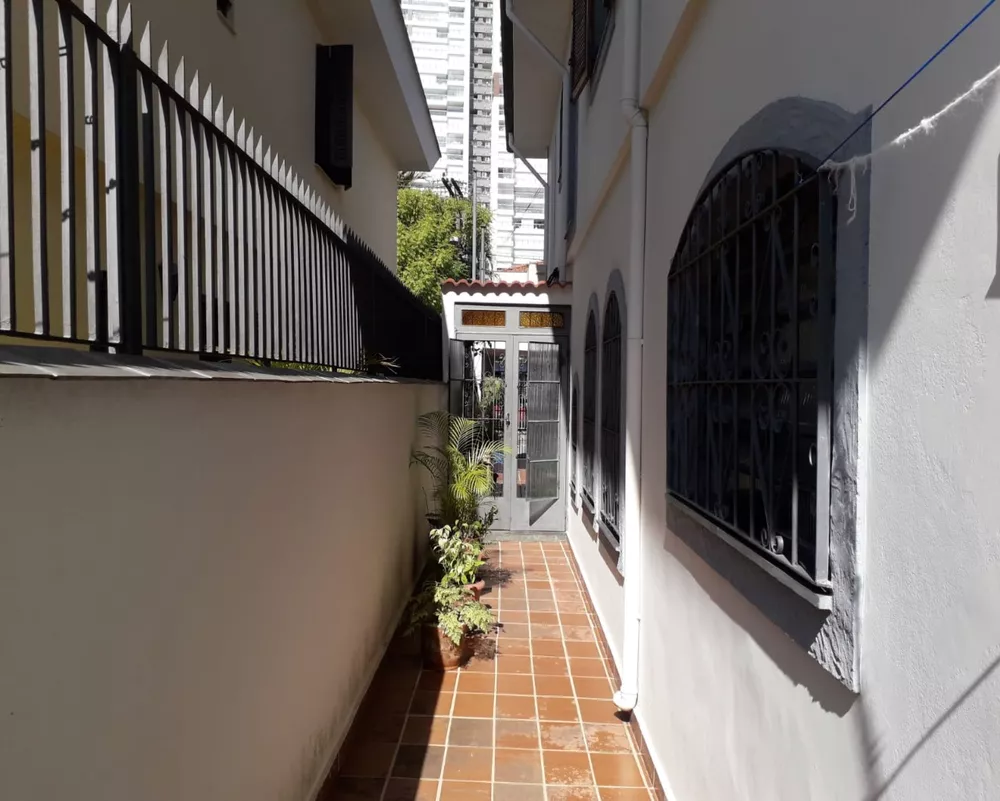 Casa à venda com 3 quartos, 175m² - Foto 7