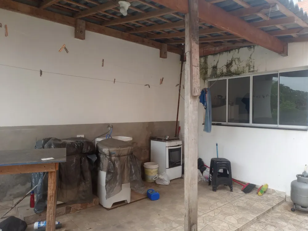 Casa, 1 quarto, 250 m² - Foto 2