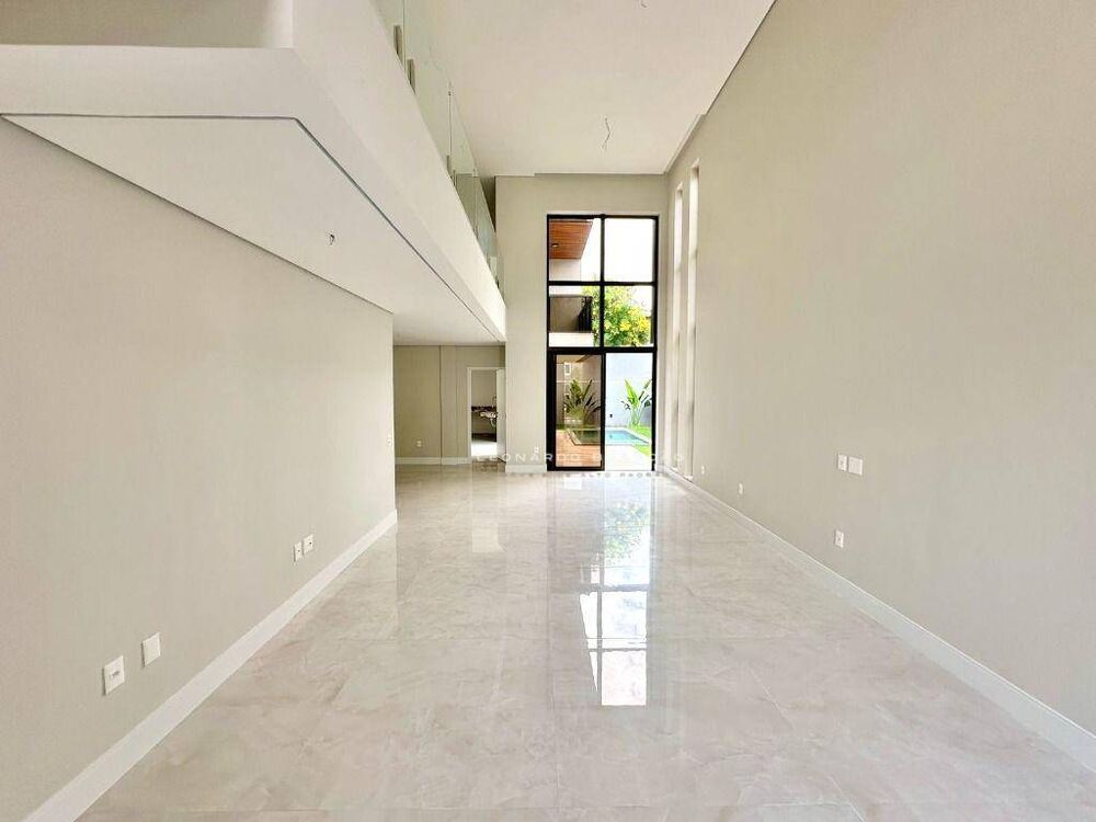Casa de Condomínio à venda com 4 quartos, 301m² - Foto 6