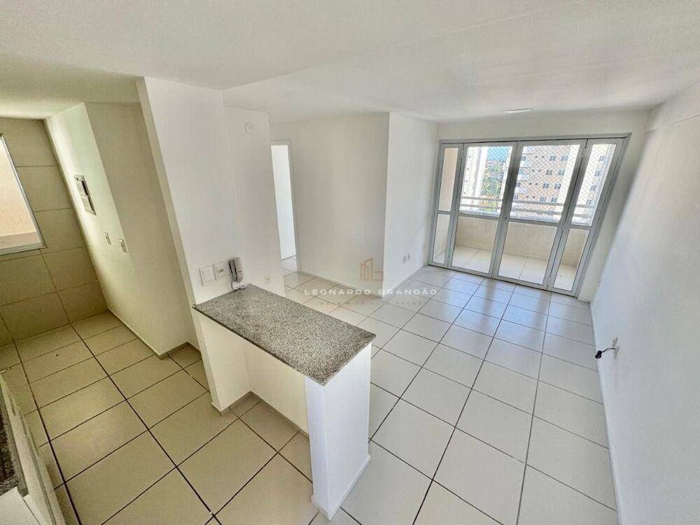 Apartamento à venda com 2 quartos, 58m² - Foto 4