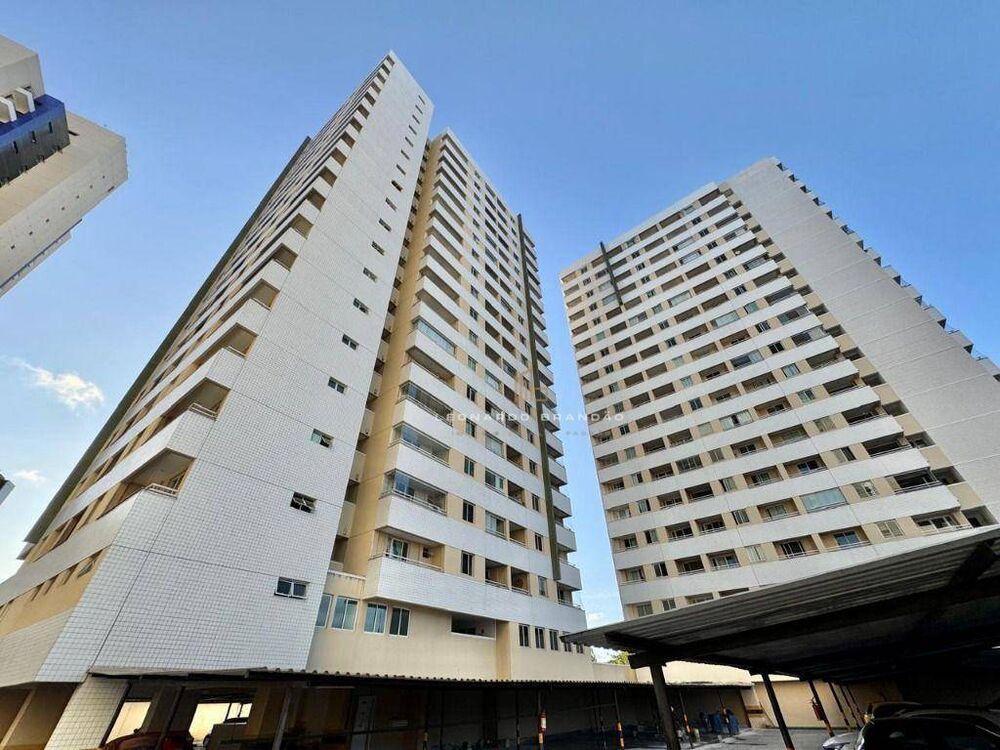Apartamento à venda com 2 quartos, 58m² - Foto 2