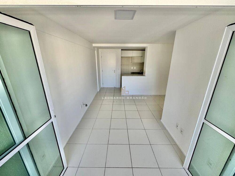 Apartamento à venda com 2 quartos, 58m² - Foto 8