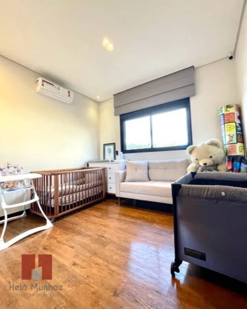 Casa, 4 quartos, 305 m² - Foto 1