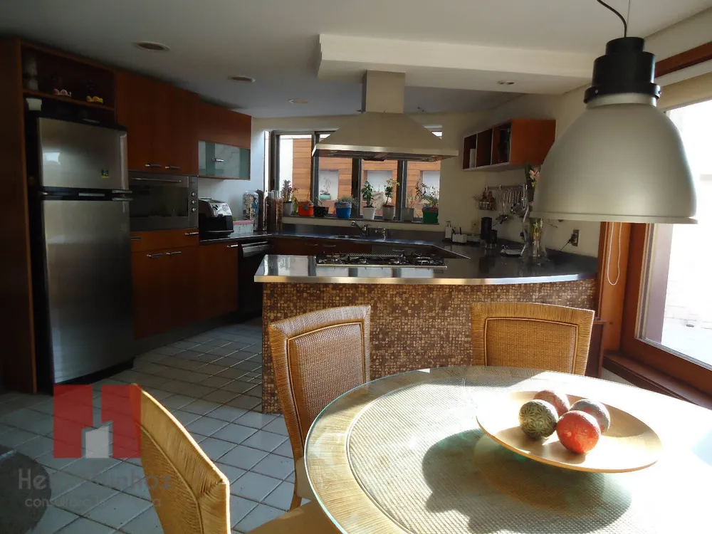 Casa, 4 quartos, 680 m² - Foto 9