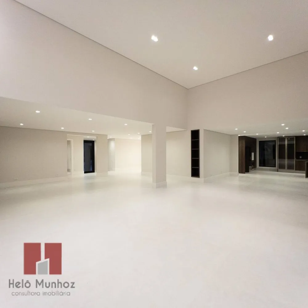 Casa, 4 quartos, 640 m² - Foto 1
