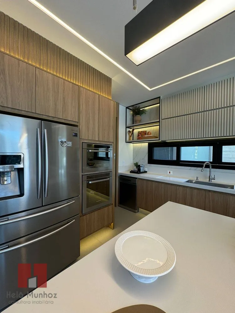 Casa, 4 quartos, 515 m² - Foto 1