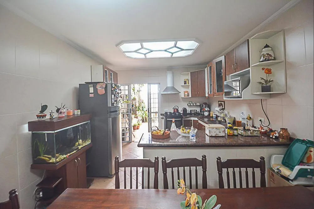 Casa, 3 quartos, 98 m² - Foto 2