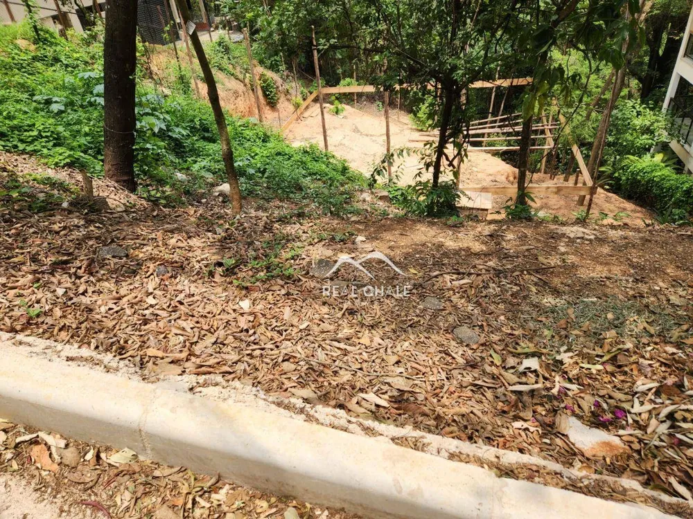 Loteamento e Condomínio, 1100 m² - Foto 2