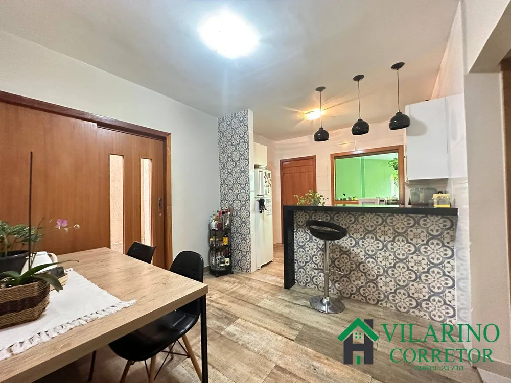 Casa, 3 quartos, 203 m² - Foto 4