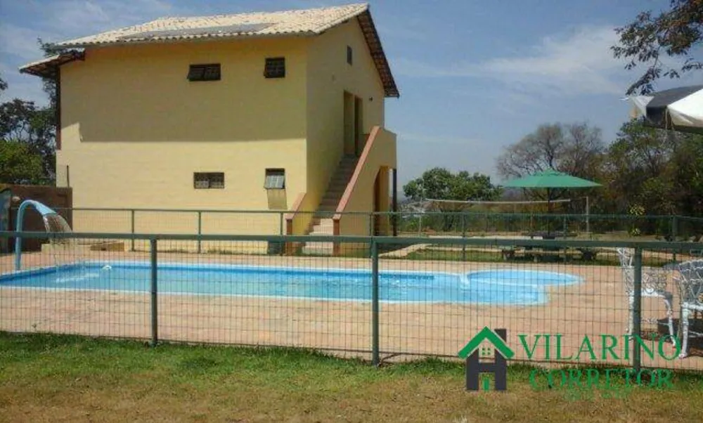 Sítio, 5 quartos, 4000 m² - Foto 1