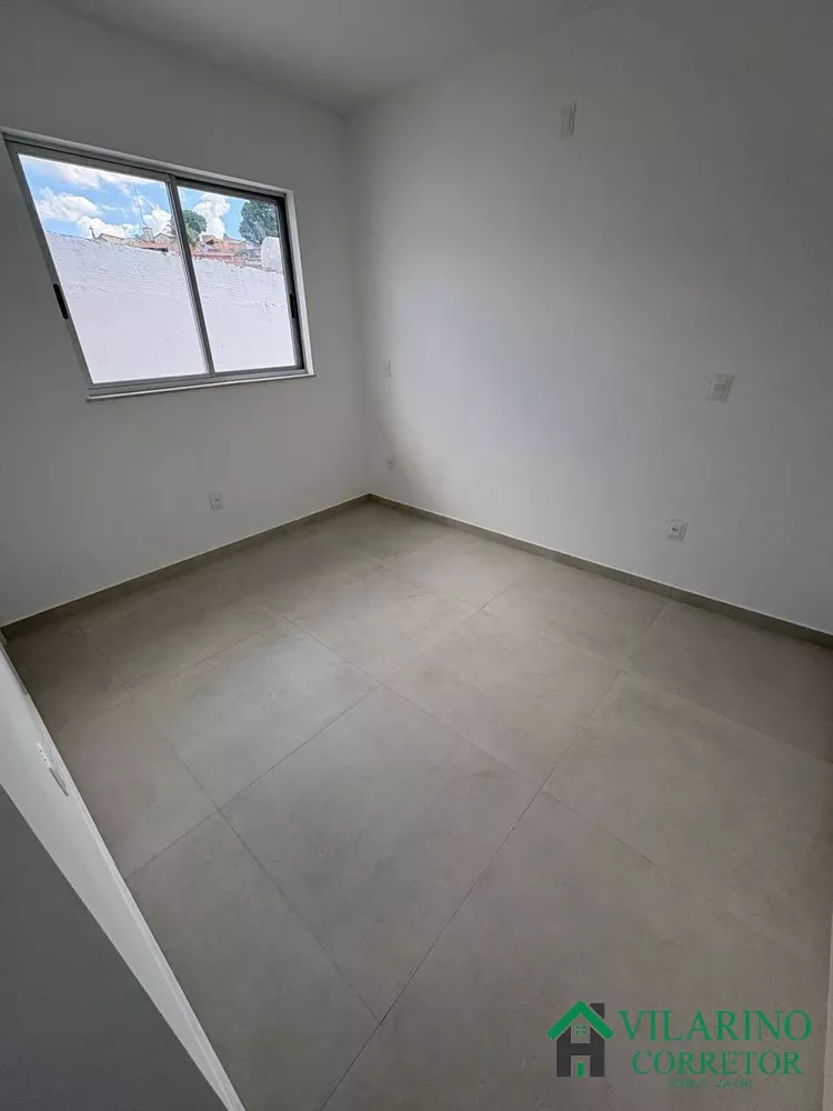 Casa à venda com 2 quartos, 75m² - Foto 11