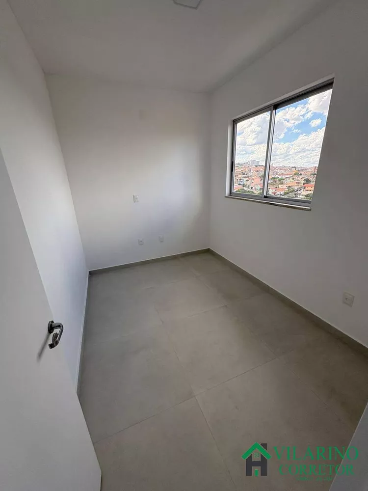 Casa à venda com 2 quartos, 75m² - Foto 9